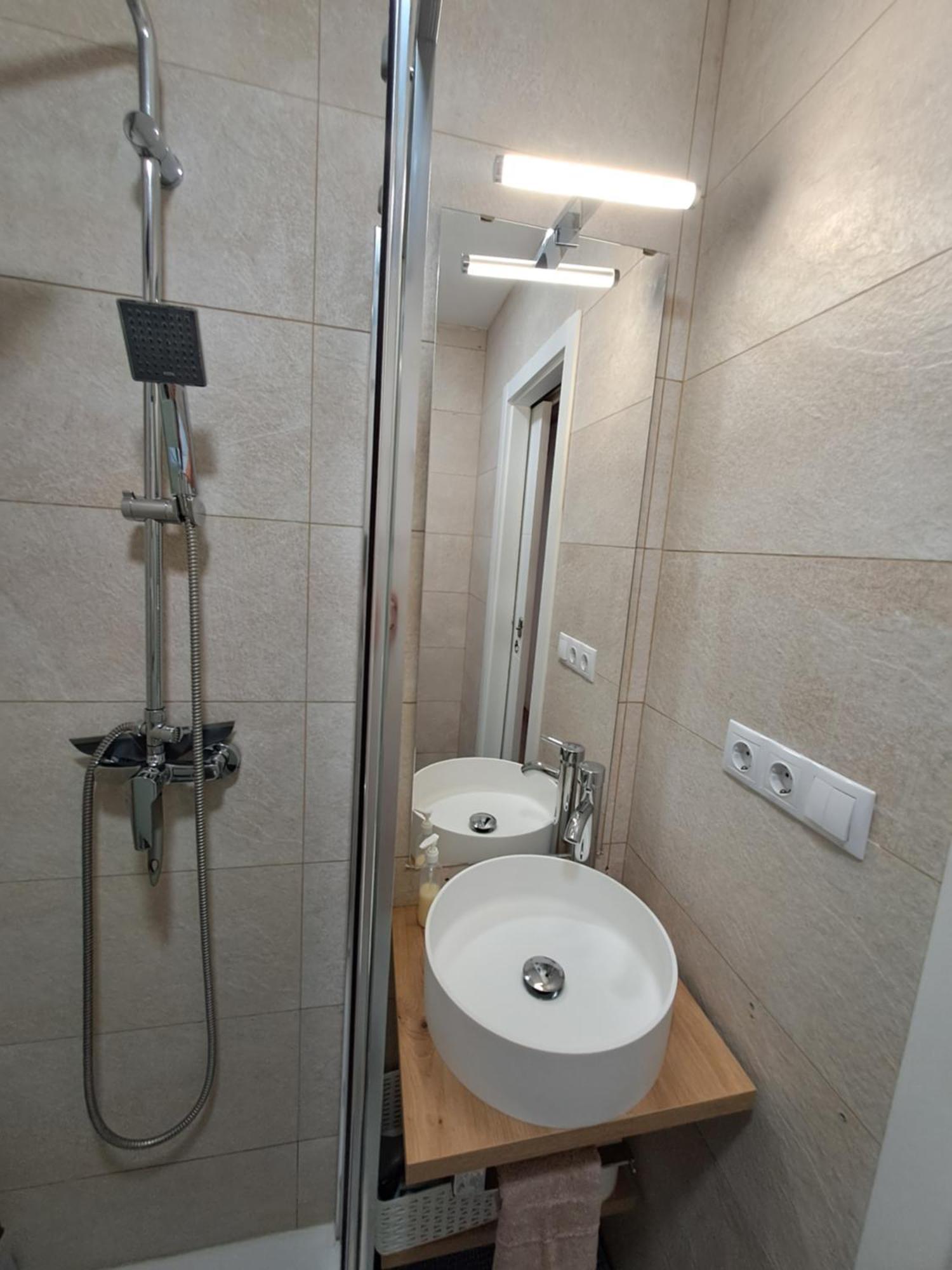 Ferienwohnung Aeropuerto Barcelona -Mi Colibri El Prat de Llobregat Exterior foto